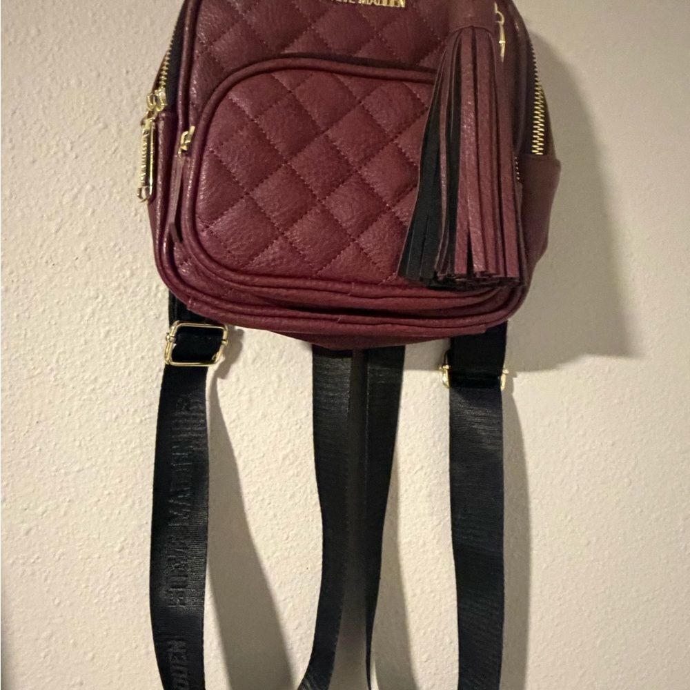 Steve Madden Quilted Mini Backpack in Burgundy with Gold Hardware - Picture 4 of 8